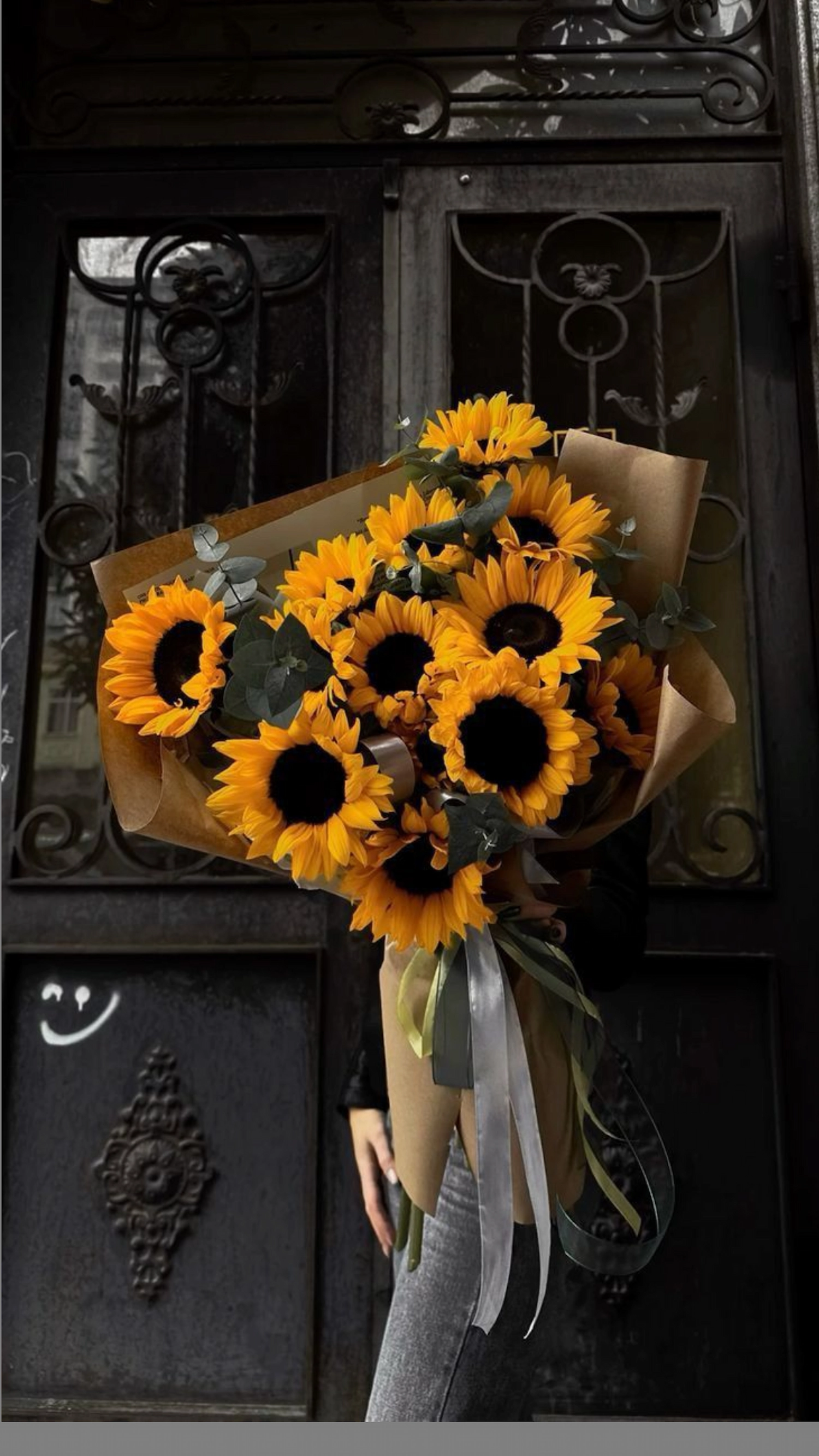 Auringonpaiste kukkakimppu